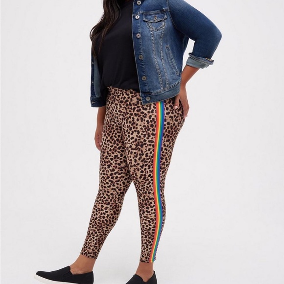 Torrid - Leggings 1X 4X Rainbow Leopard Pride Premium Liquid Pants Retro 90s New - Picture 1 of 5